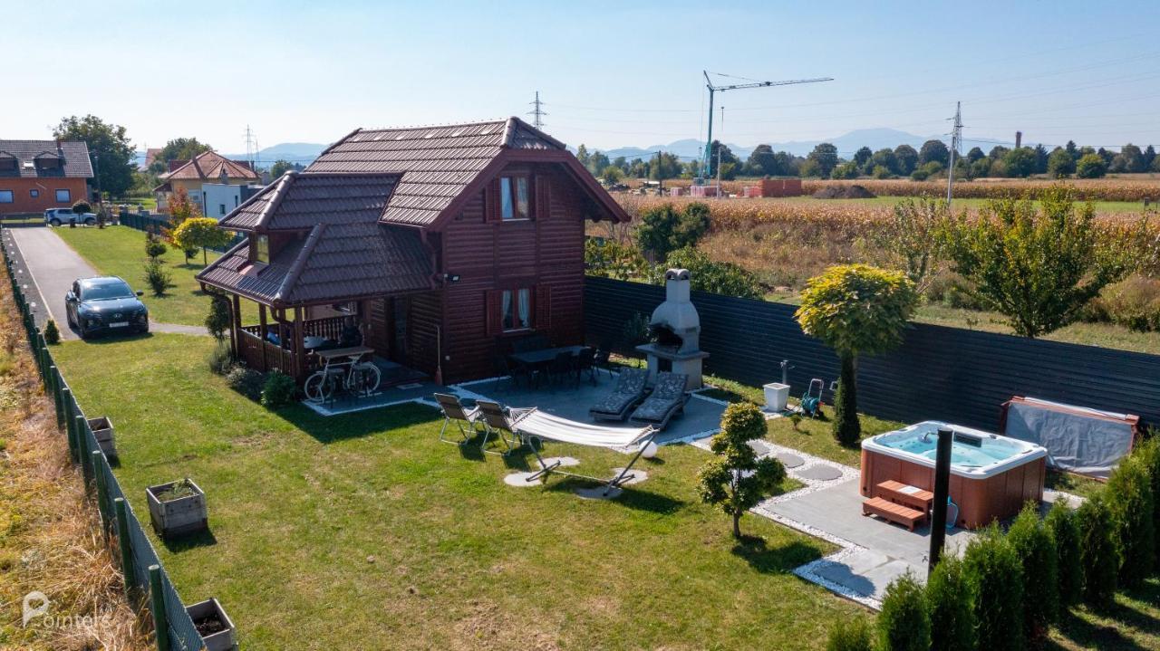54 Green Road Varazdin Kucan Marof Exteriör bild